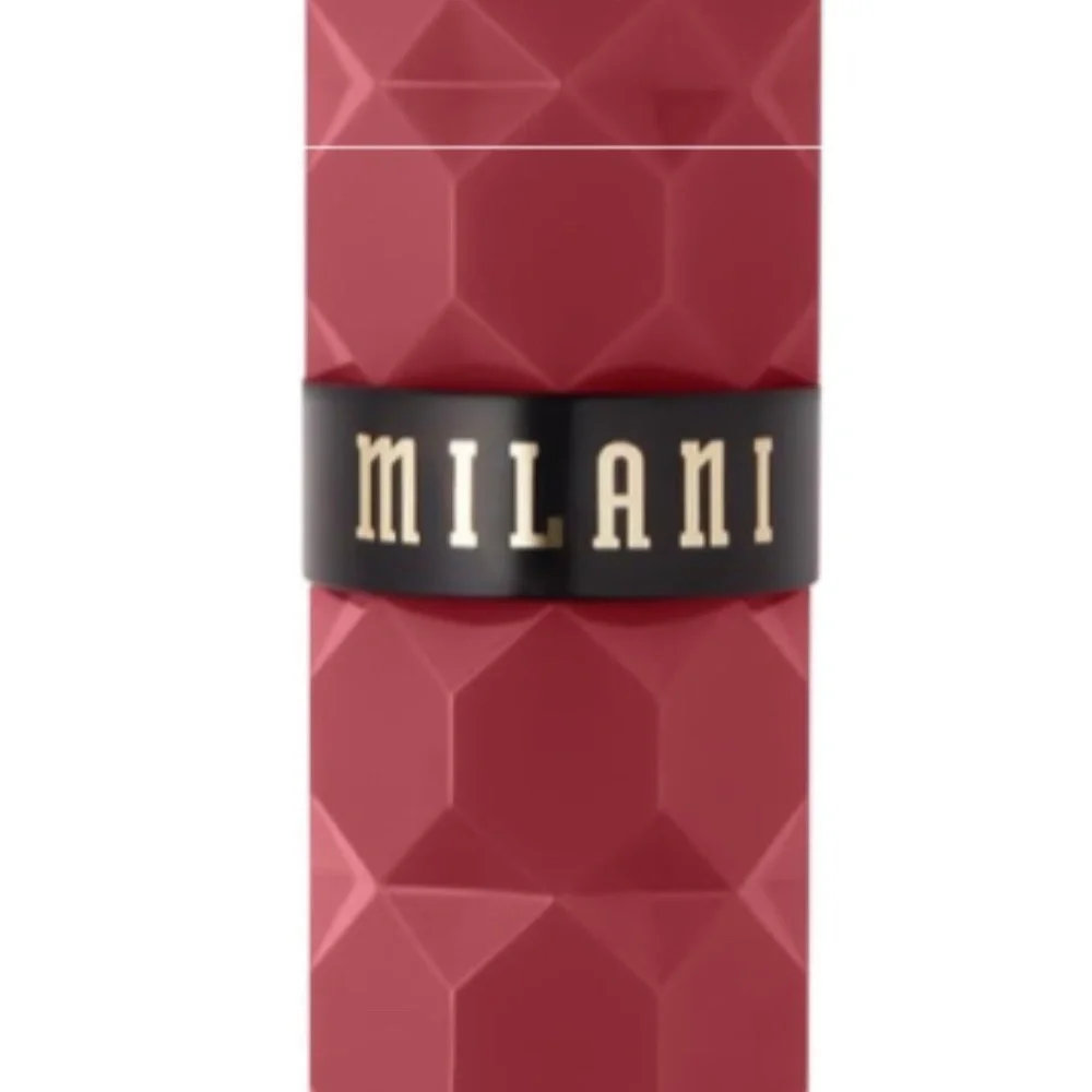 Milani 380 Fetish Matte Lipstick